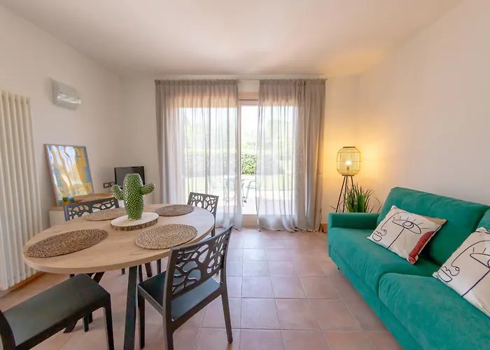 Vistaverde Harmony מלון דירות 4*